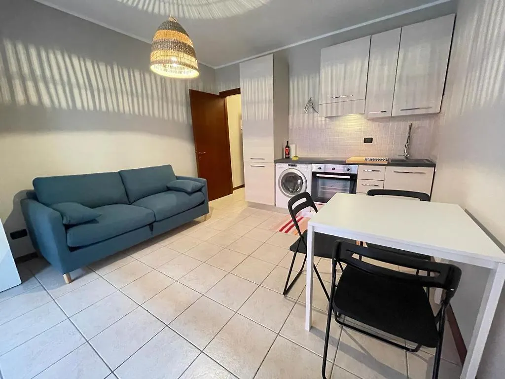 Nice Apartment With Terrace ! Acquaseria Włochy